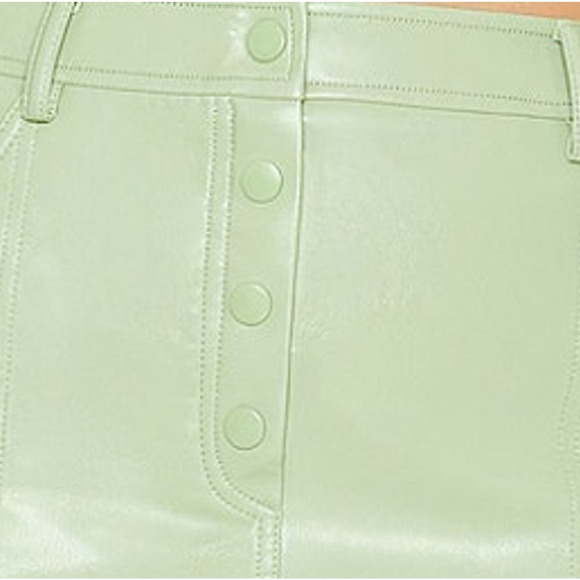 Camila Coelho Green Micro Mini Skirt MEDIUM Faux Leather Low Designer $168 NEW - Picture 7 of 7